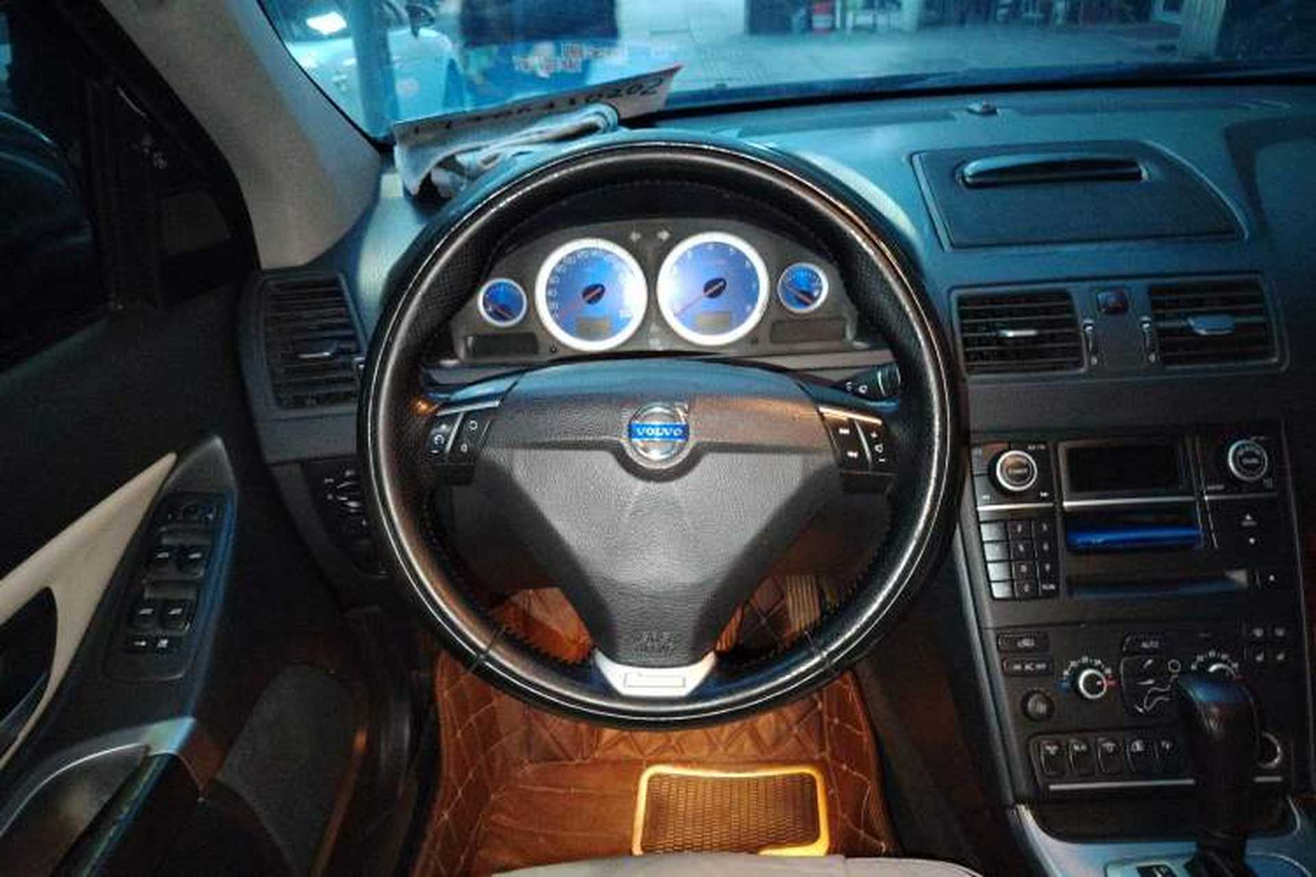 Used Volvo XC90 2010 2.5T AWD Sport Edition Steering Wheel
