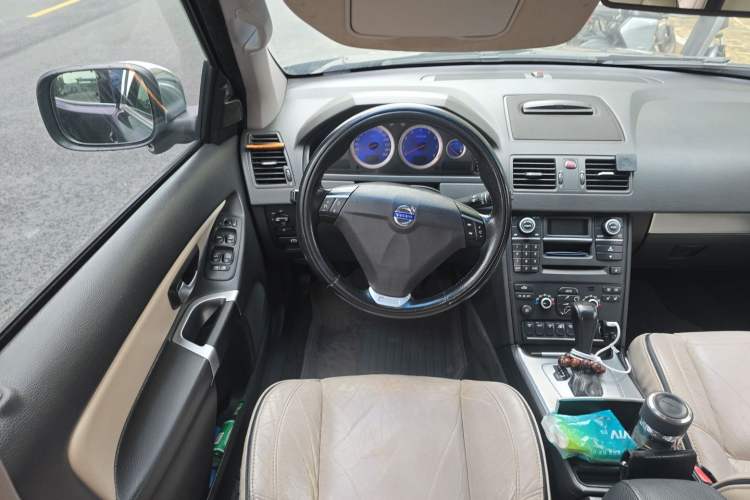 Used Volvo XC90 2010 3.2 AWD Steering Wheel