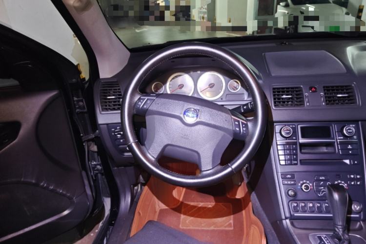 Used Volvo XC90 2010 2.5T AWD Steering Wheel