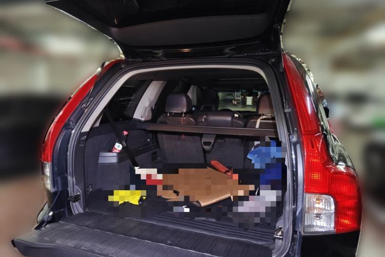 Used Volvo XC90 2010 2.5T AWD Trunk