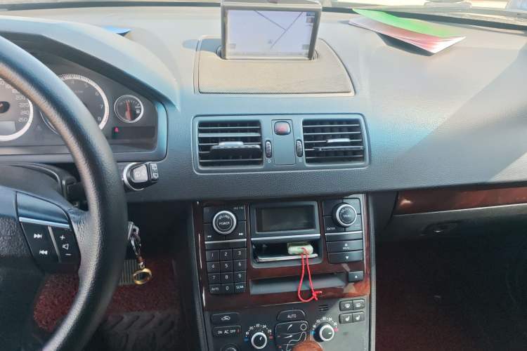 Used Volvo XC90  Audio And AC Panel