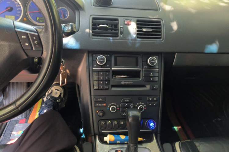 Used Volvo XC90 2011 2.5T Nordic Luxury Edition Audio And AC Panel