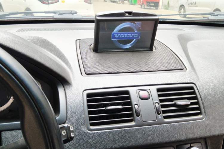 Used Volvo XC90 2011 2.5T R-Design Audio And AC Panel