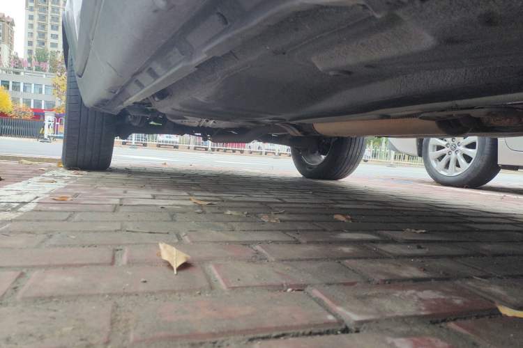 Used Volvo XC90 2011 2.5T Nordic Executive Edition Chassis Front Right