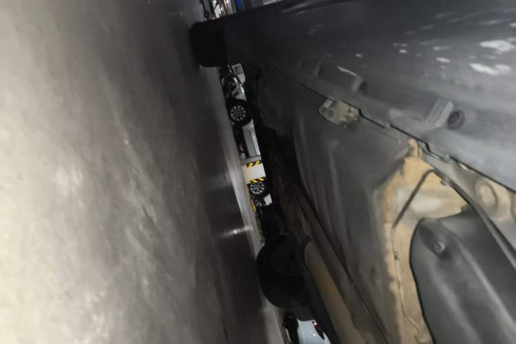 Used Volvo XC90 2011 2.5T Nordic Luxury Edition Chassis Rear Left