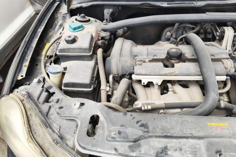 Used Volvo XC90 2011 2.5T Nordic Luxury Edition Engine Bay Right