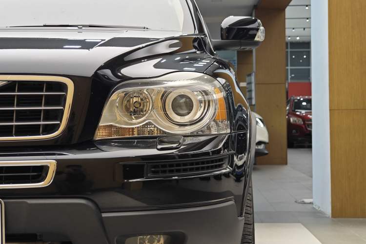 Used Volvo XC90 2011 2.5T Nordic Luxury Edition Exterior 1