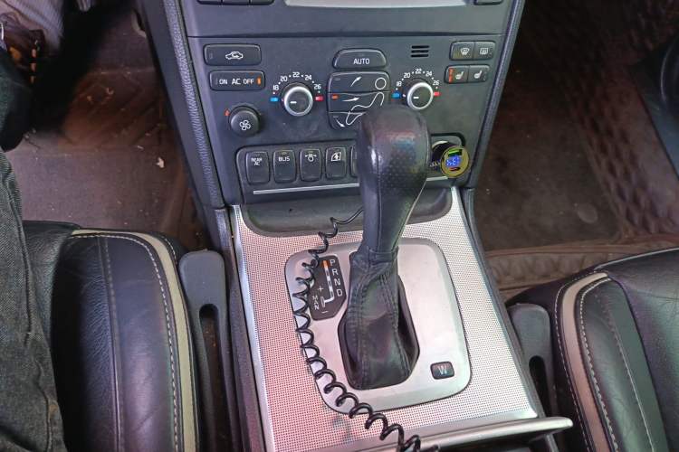Used Volvo XC90 2011 2.5T Nordic-style Sport Edition Gear Lever
