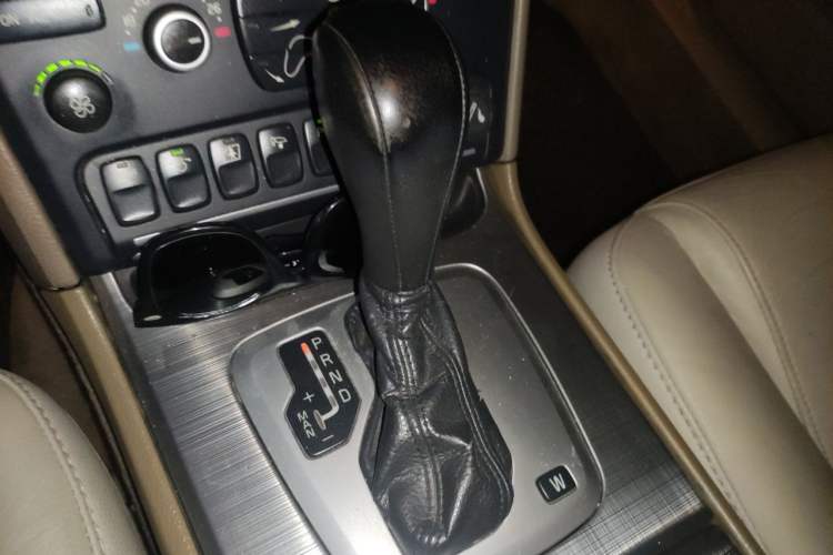 Used Volvo XC90 2011 2.5T Nordic Luxury Edition Gear Lever