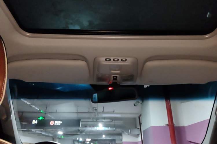 Used Volvo XC90 2011 2.5T Nordic Executive Edition Headliner