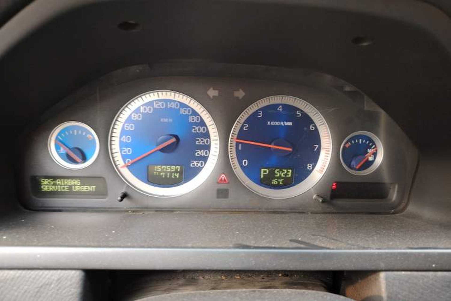 Used Volvo XC90 2011 2.5T Nordic-style Sport Edition Instrument Cluster