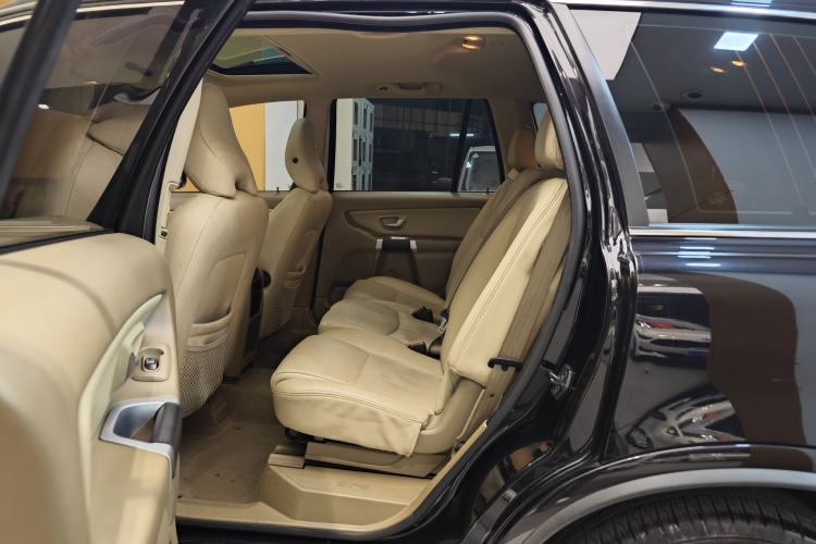 Used Volvo XC90 2011 2.5T Nordic Luxury Edition Interior 12
