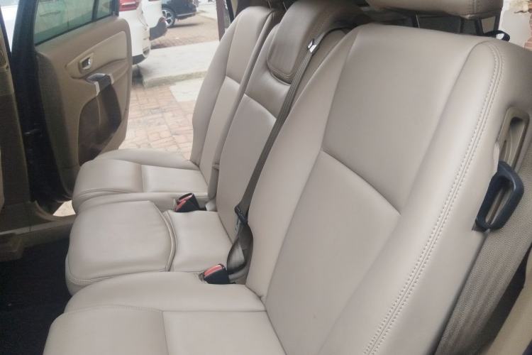 Used Volvo XC90 2011 2.5T AWD Left Rear Seat