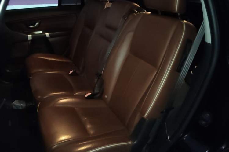 Used Volvo XC90 2011 2.5T Nordic Executive Edition Left Rear Seat