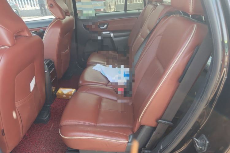 Used Volvo XC90  Left Rear Seat