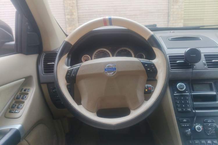 Used Volvo XC90 2011 2.5T Nordic Luxury Edition Steering Wheel