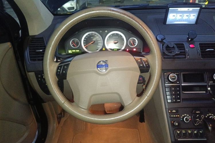 Used Volvo XC90 2011 2.5T Nordic Luxury Edition Steering Wheel
