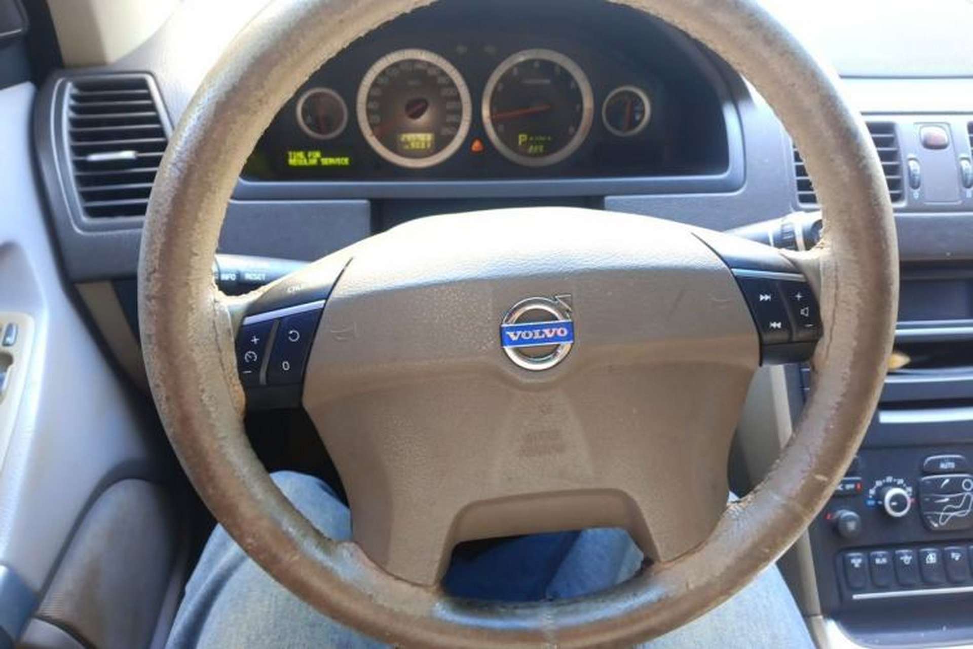 Used Volvo XC90 2011 2.5T AWD Steering Wheel