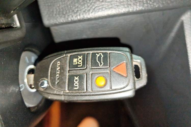 Used Volvo XC90 2011 2.5T Nordic-style Sport Edition Vehicle Key