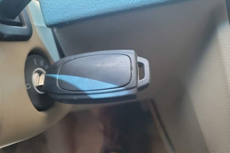 Used Volvo XC90 2011 2.5T AWD Vehicle Key