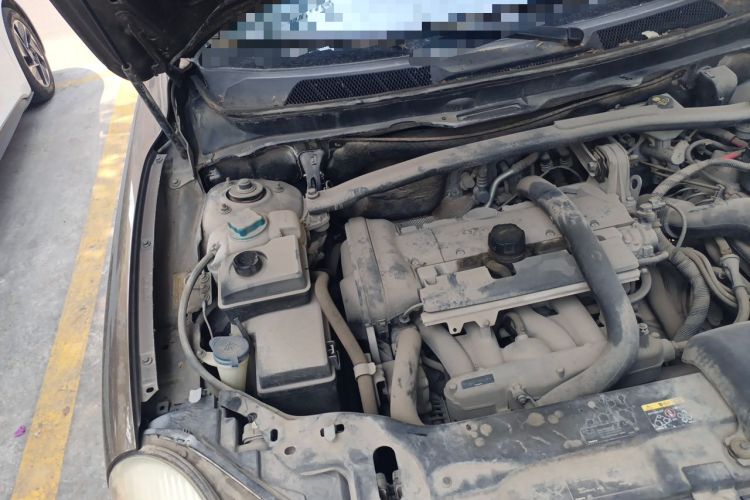 Used Volvo XC90 2011 2.5T Nordic-style Sport Edition Engine Bay Right