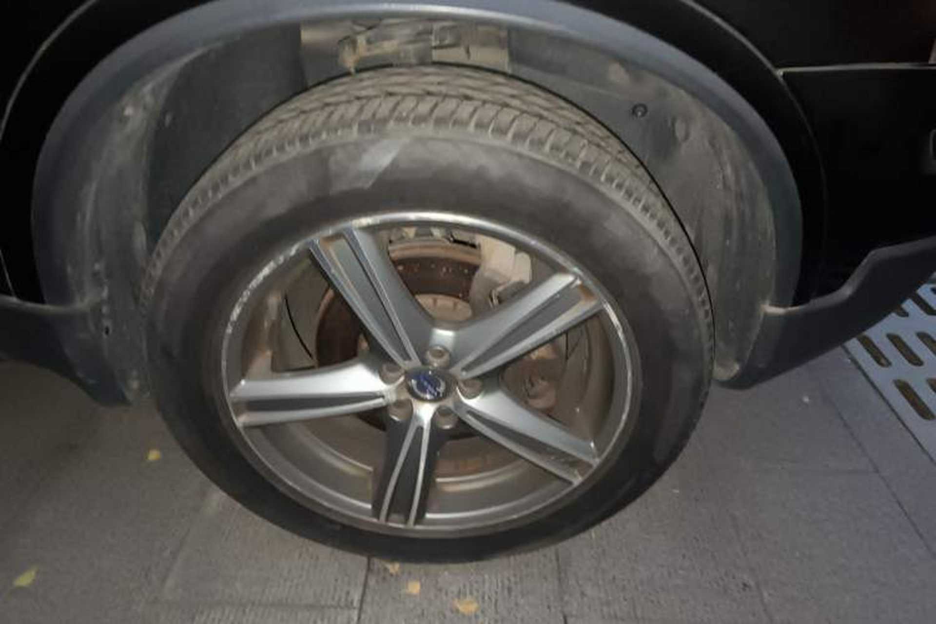 Used Volvo XC90 2011 2.5T Nordic-style Sport Edition Right Front Wheel Hub