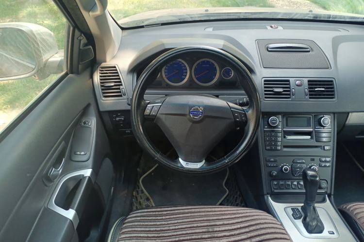 Used Volvo XC90 2011 2.5T Nordic-style Sport Edition Steering Wheel