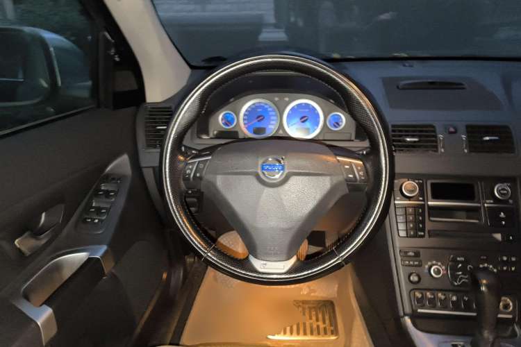 Used Volvo XC90 2011 2.5T Nordic-style Sport Edition Steering Wheel