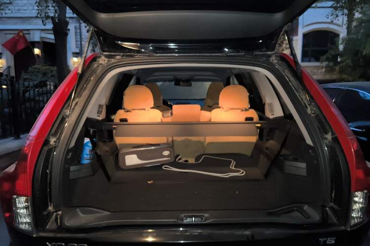 Used Volvo XC90 2011 2.5T Nordic-style Sport Edition Trunk