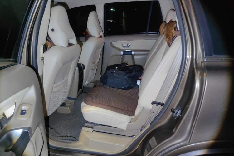 Used Volvo XC90 2011 2.5T Nordic Luxury Edition Left Rear Seat