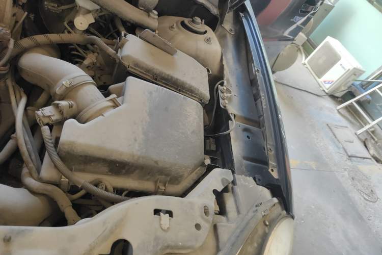 Used Volvo XC90 2011 2.5T Nordic Luxury Edition Engine Bay Left