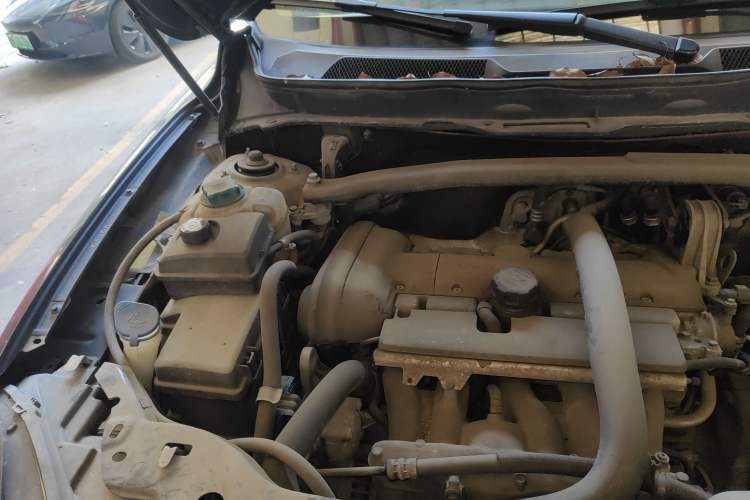 Used Volvo XC90 2011 2.5T Nordic Luxury Edition Engine Bay Right