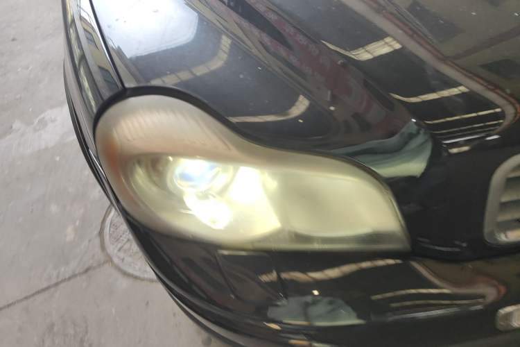 Used Volvo XC90 2011 2.5T Nordic Luxury Edition Right Front Headlight