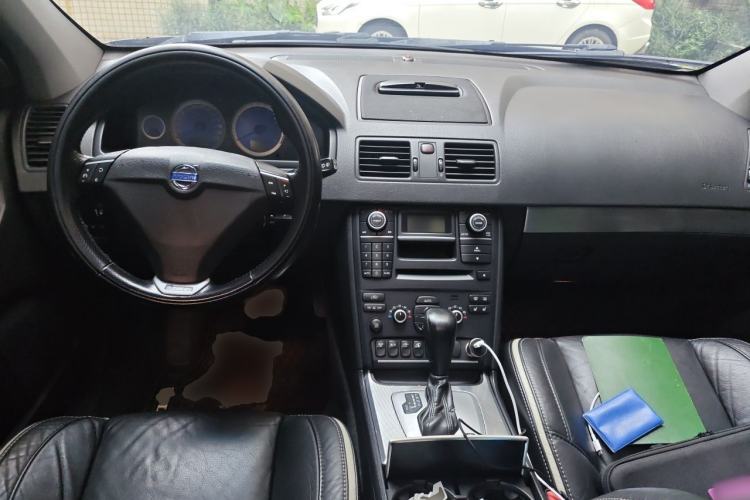 Used Volvo XC90 2011 2.5T R-Design Center Console