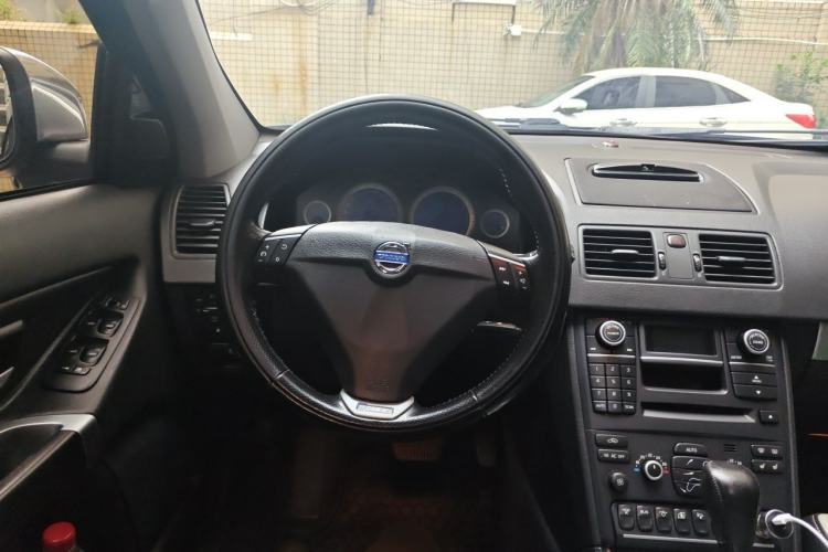 Used Volvo XC90 2011 2.5T R-Design Steering Wheel
