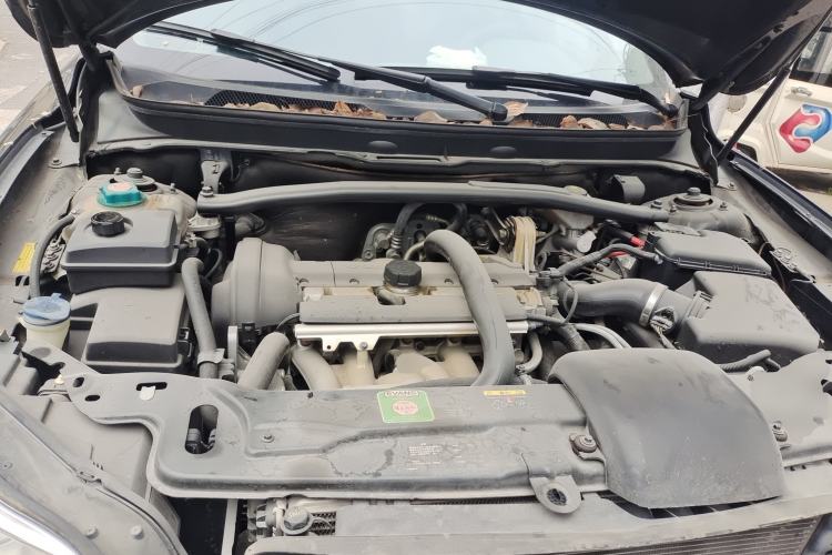 Used Volvo XC90 2012 Revised Version 2.5T Luxury Edition Engine Bay