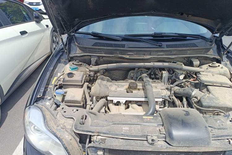 Used Volvo XC90 2012 2.5T Nordic Executive Edition Engine Bay Right