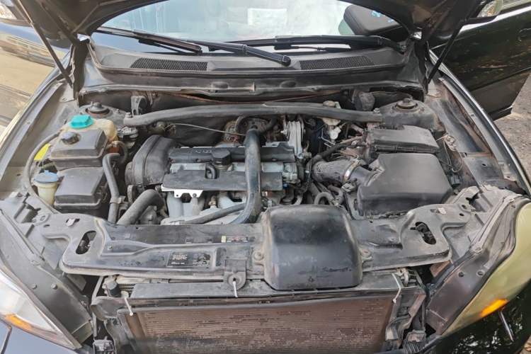 Used Volvo XC90 2012 Revised Version 2.5T Luxury Edition Engine Bay
