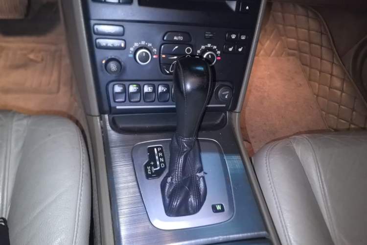 Used Volvo XC90 2012 2.5T Nordic Luxury Edition Gear Lever
