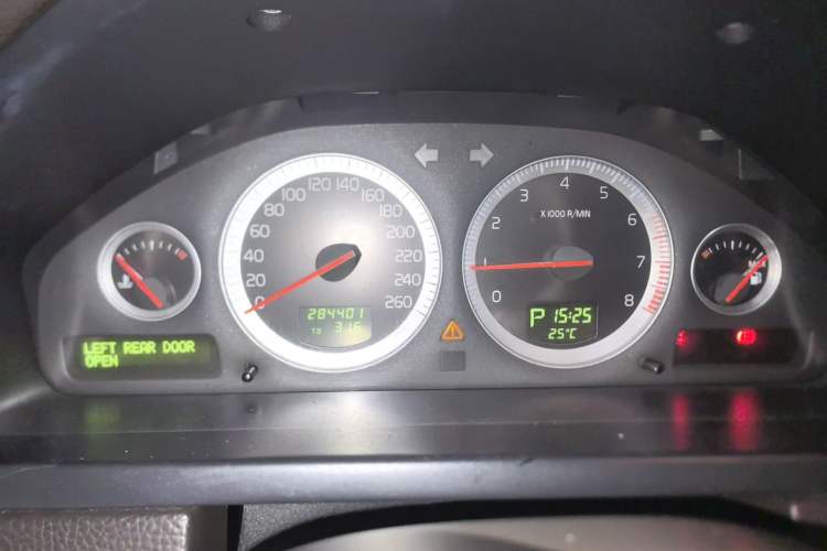 Used Volvo XC90 2012 2.5T Nordic Luxury Edition Instrument Cluster