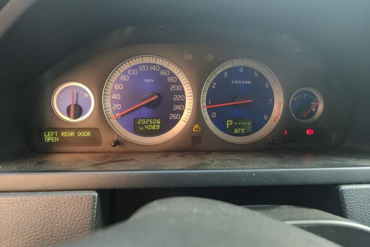 Used Volvo XC90 2012 Revised Version 2.5T Luxury Edition Instrument Cluster