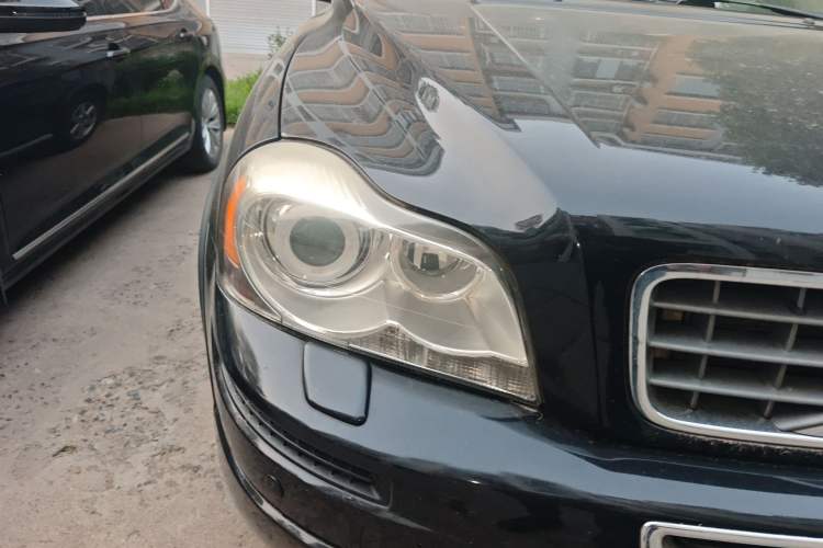 Used Volvo XC90 2012 Revised Version 2.5T Luxury Edition Right Front Headlight