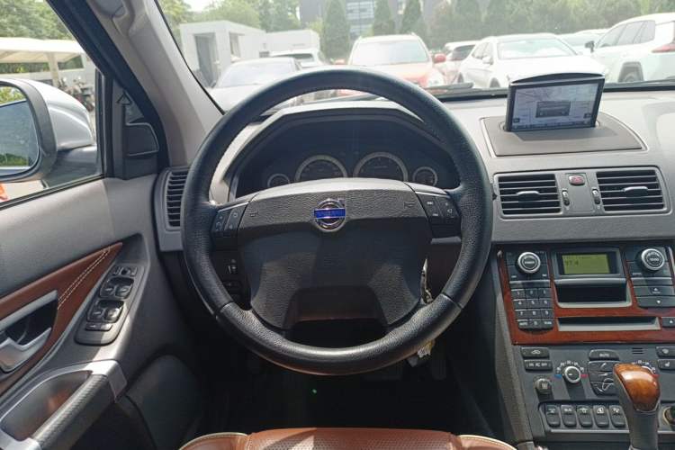 Used Volvo XC90 2012 2.5T Nordic Executive Edition Steering Wheel