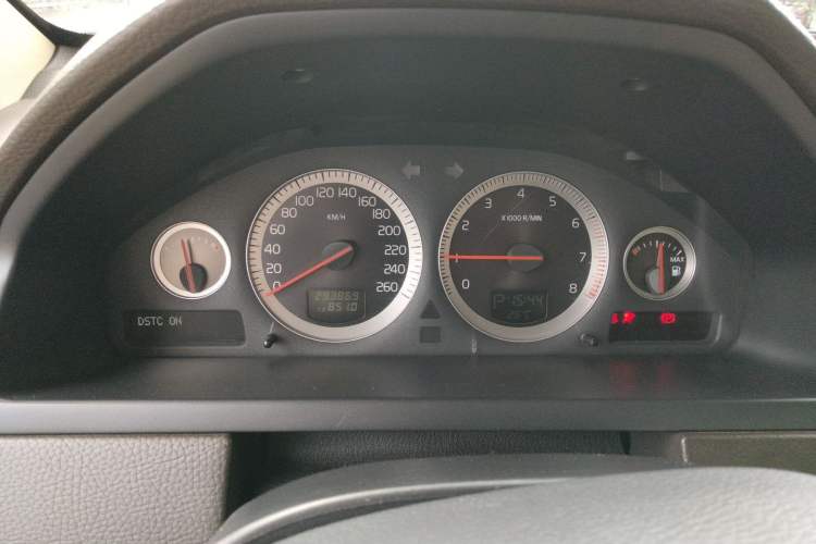 Used Volvo XC90 2012 Revised Version 2.5T Luxury Edition Instrument Cluster
