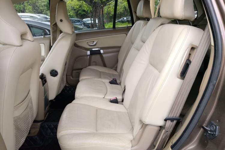 Used Volvo XC90 2012 Revised Version 2.5T Luxury Edition Left Rear Seat