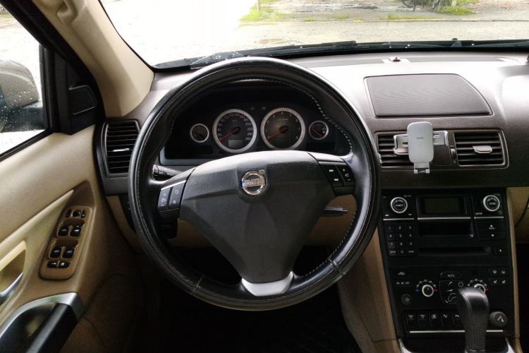 Used Volvo XC90 2012 Revised Version 2.5T Luxury Edition Steering Wheel