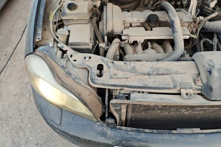 Used Volvo XC90 2012 Revised Version 2.5T Executive Edition Engine Bay Right