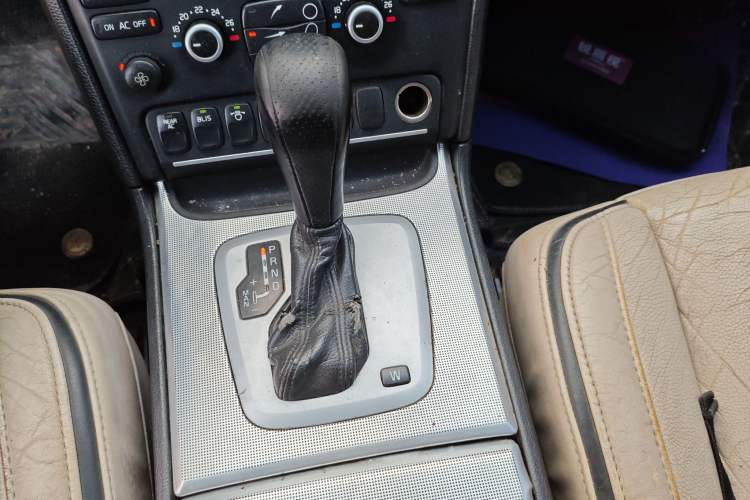 Used Volvo XC90 2012 Revised Version 2.5T Executive Edition Gear Lever