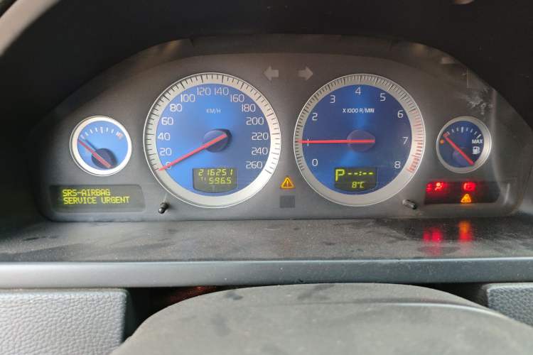 Used Volvo XC90 2012 Revised Version 2.5T Executive Edition Instrument Cluster