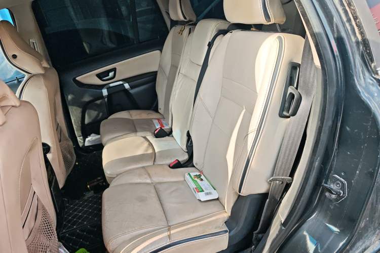 Used Volvo XC90 2012 Revised Version 2.5T Luxury Edition Left Rear Seat